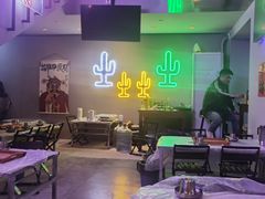 -夜火烤摊·东北烧烤酒场·老杨小黄鱼