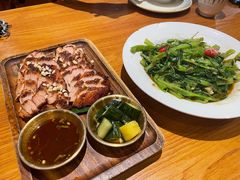 -泰堤坊(淡水体育馆店)