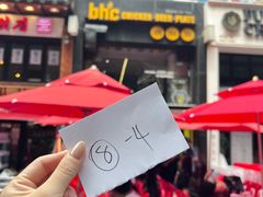 -BHC炸鸡(明洞总店)