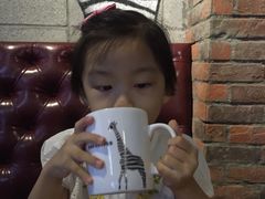 -Who乎coffee&bar