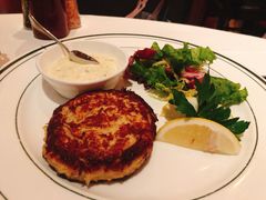 招牌蟹肉饼-Wolfgang’s Steakhouse 沃夫冈牛排馆(上海白玉兰广场店)