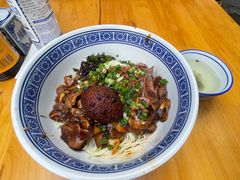 蛤蜊猪肝面-沪西老弄堂面馆(定西路店)