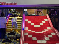 -DEDE APU潮玩运动聚乐部(观音桥店)