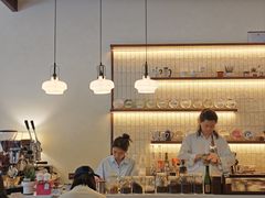-Café Monson