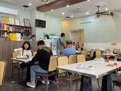 大堂-东就鸭饭店·古早海南菜(滨海店)
