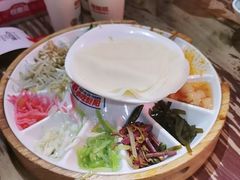 -怪噜范·老贵阳街头名小吃(鸿通城店)