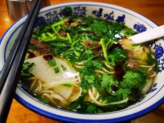 -嘻小北·兰州清汤牛肉面(太平洋森活天地店)