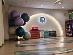 -爱尔乐美孕产瑜伽·普拉提