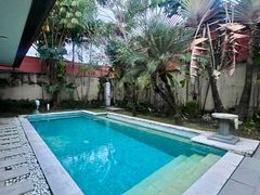 -Warung Nia Balinese Food & Pork Ribs