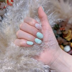 -花系美·美甲美睫精品店