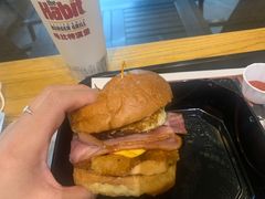 -The Habit Burger Grill 哈比特汉堡(爱琴海店)