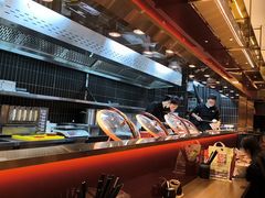 -顺溜·手工刀削面·黑金店(铜锣湾店)