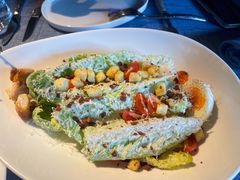 鸡肉凯撒色拉-弦月窗LUNETTE BY AMANDA(复兴路店)