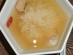 -荷风细雨·中国茶宴(世纪大道店)