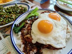 黑椒猪扒双蛋饭-小龍鳳餐室(番禺路店)