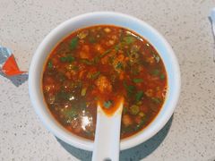 番茄浓汤配牛肉粒-海底捞大排档火锅(悦荟广场店)