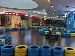 -卡尔飞车(武汉青山印象城店)