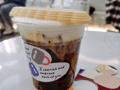 -HUGS coffee(东区店)