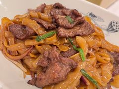 干炒牛河-稻香酒家·33年老字号·港式粤菜(富邦中心店)