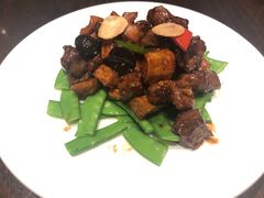 安格斯牛肉粒-环球港凯悦 · 享悦中餐厅