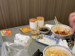 -梅溪·小伙子干挑面(安吉总店)