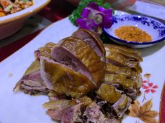 老妈鸭子-易老妈蹄花.特色川菜(人民公园总店)