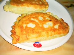 三鲜韭菜盒子-小船渔村•大连菜•大连焖鱼(明泽街店)