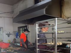-洲心明记烧肉大粥(总店)