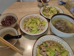 -天鹅到家·保姆月嫂育儿嫂(总店)