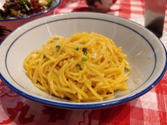 蟹黄咸蛋土豆丝-荆九爷爆炒桥头三嫩(夫子庙店)
