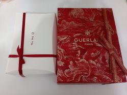 -法国娇兰精品店