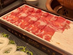 -前门·鲜肉火锅(长风店)