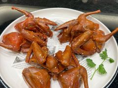 脆皮乳鸽-新南华大酒店(广中店)