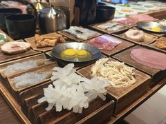 -银米·云南传统过桥米线(双廊黑金冠店)