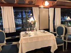 -火车头法国西餐厅