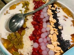 -姚姚酸菜鱼·金戈戈香港豉油鸡(喜荟城联名店)