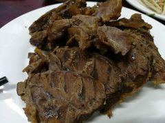 -北京清真房记小吃店