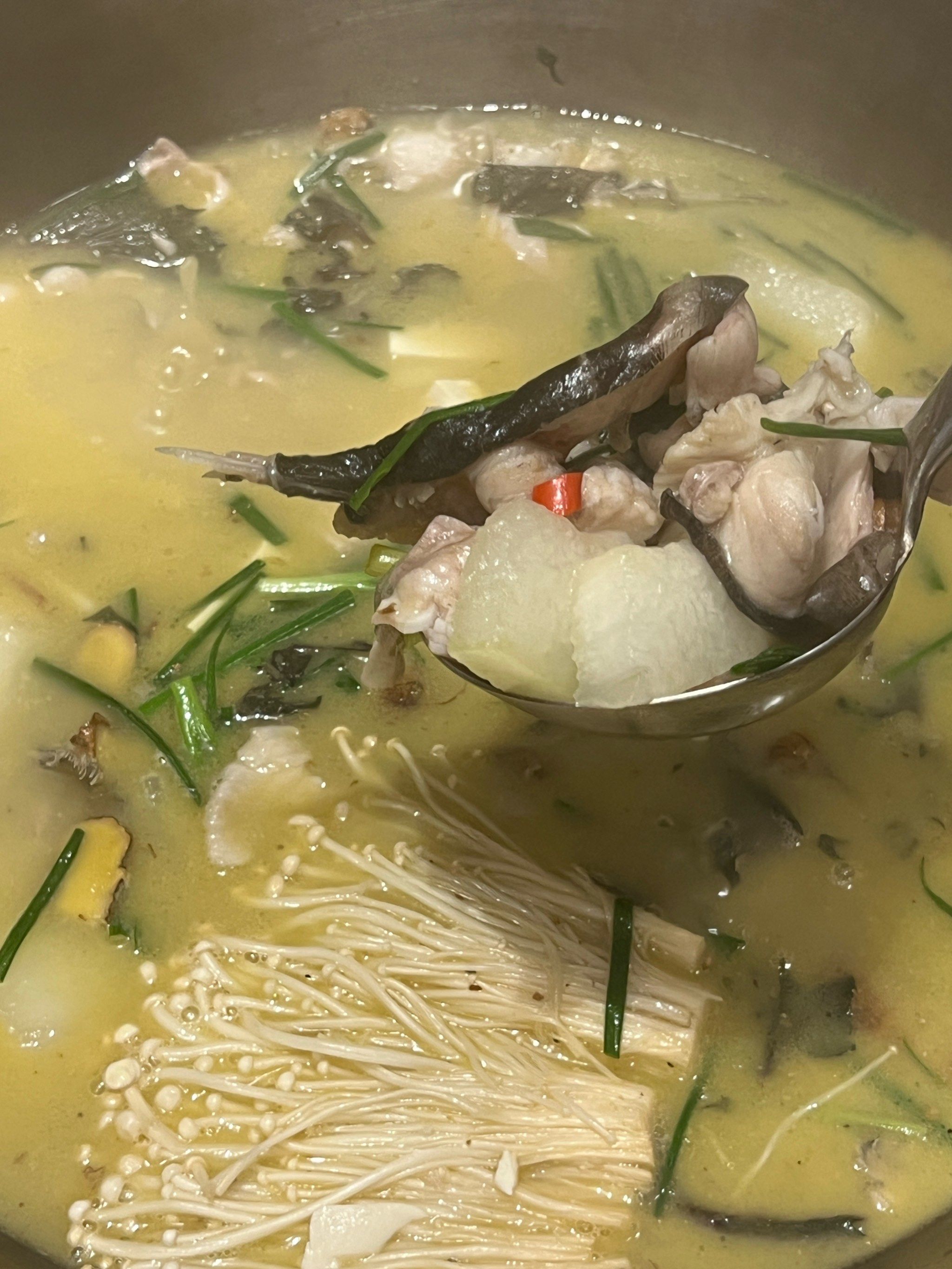 郴州人间烟火  ——华兰家柴火鱼