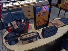 -COACH蔻驰(银泰店)