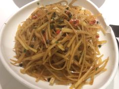 -新辣宴·湖南家常菜·商务聚餐(中粮创芯店)