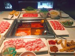 -海底捞火锅鲜切牛肉主题店(长寿路店)