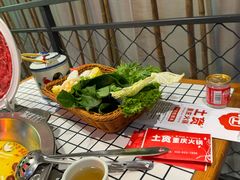 -山悦里 山野·鲜火锅(罗斯福广场店)