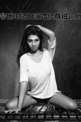 -施华洛婚纱摄影会所(范阳中路店)