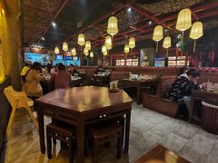 大堂-额娘·春饼烤鸭(华北七楼创始店)