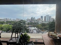 -包整·丝娃娃(一览甲秀楼风景店)