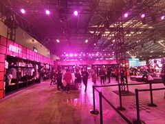 -东浩兰生上海世博展览馆