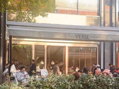 -VERIE BAKEHOUSE