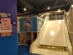 -多奇妙乐园·淘气堡·电玩·抓娃娃(海口吾悦店)