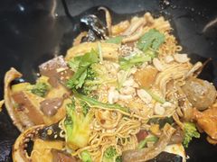 -醉人椒麻辣香锅(上地华联店)
