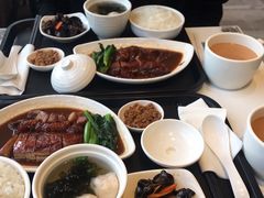 烧味双拼-百事佳烧鸭牛腩(上海虹桥站店)